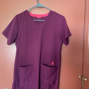 Carhartt Workwear V-Neck Scrub Top in Plum